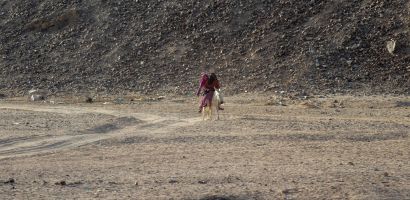 Beduin nők szam&aacute;rh&aacute;ton