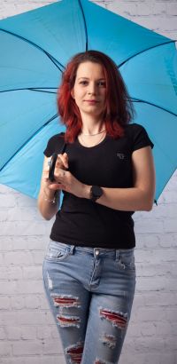 Esernyős portr&eacute;