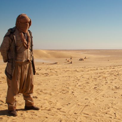 Beduin férfi a szaharában