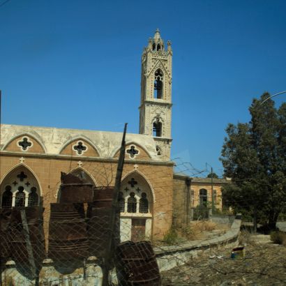 Agia Zoni templom Varosha szellemvárosában Agia Zoni templom Varosha szellemvárosában