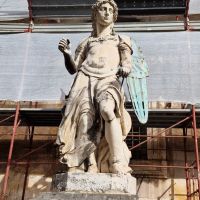 Mihály arkangyal szobra az Angyalvárban Mihály arkangyal szobra az Angyalvárban
