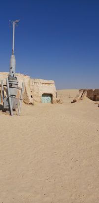 Mos Eisley - Forgatási helyszín a Tunéziai sivatagban Mos Eisley - Forgatási helyszín a Tunéziai sivatagban